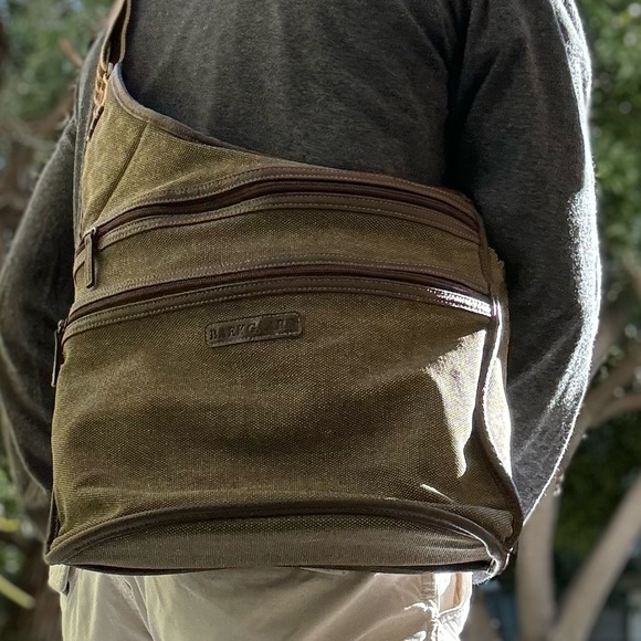 Men’s BAEKGAARD Cross-Body Messenger Bag - Picture 13 of 14